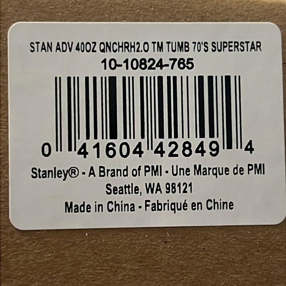  Stanley x Barbie 70s Superstar 40 oz Quencher NWT w/ Box - Picture 7 of 10